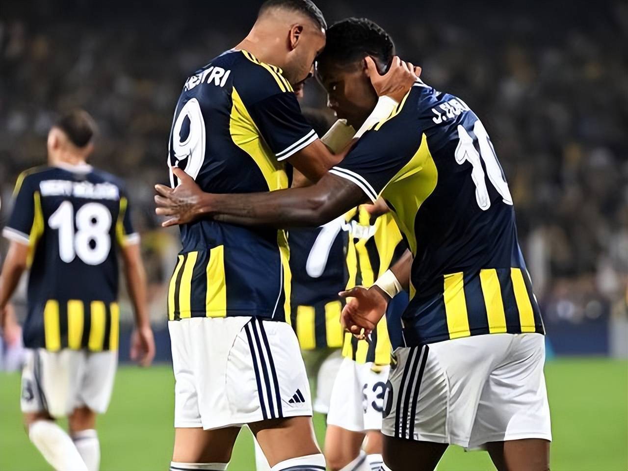 里昂险胜国米,贝尔补时绝平意甲的简单介绍 里昂险胜国米,贝尔补时绝平意甲的简单介绍