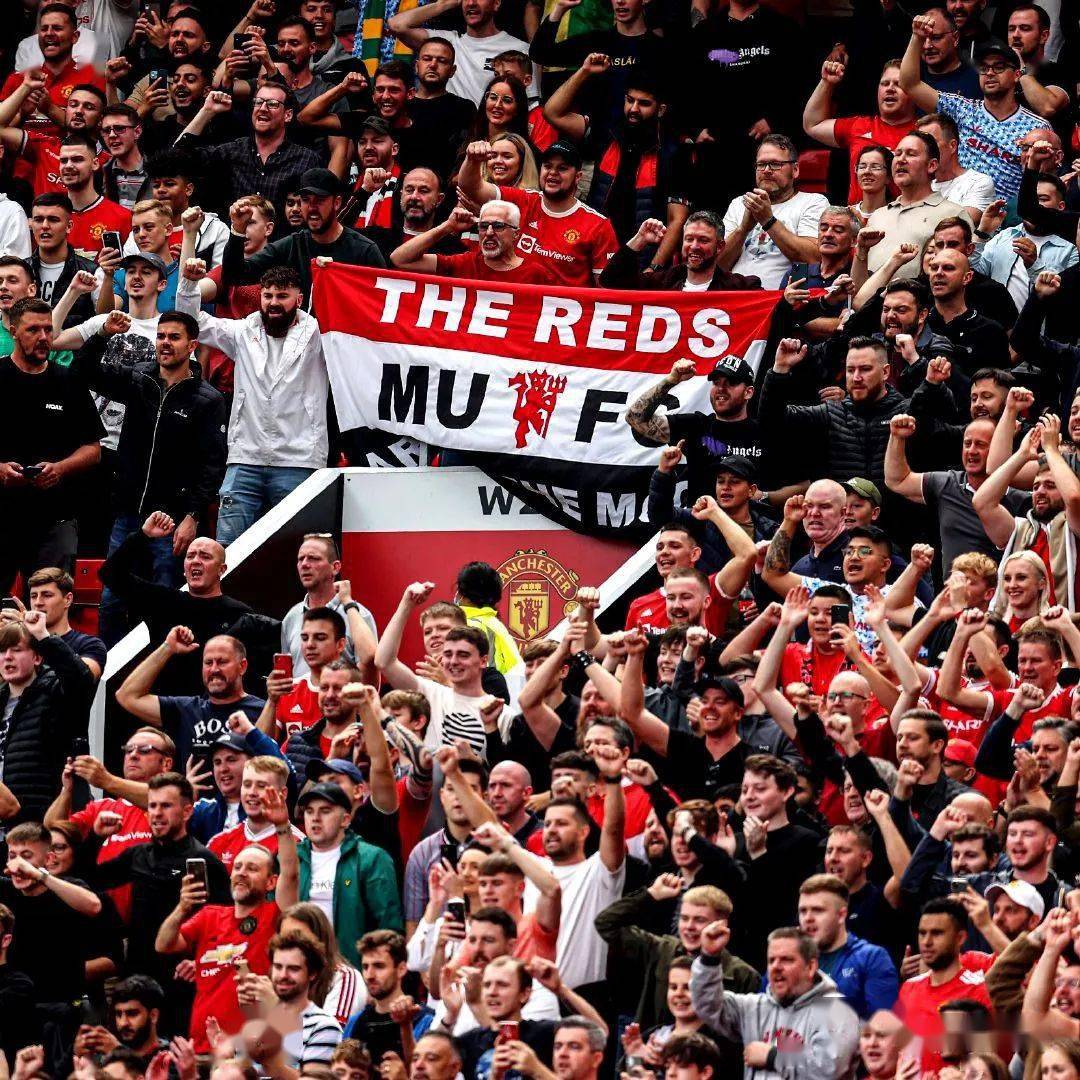 包含巴西力克波兰，布鲁诺完成帽子戏法的词条