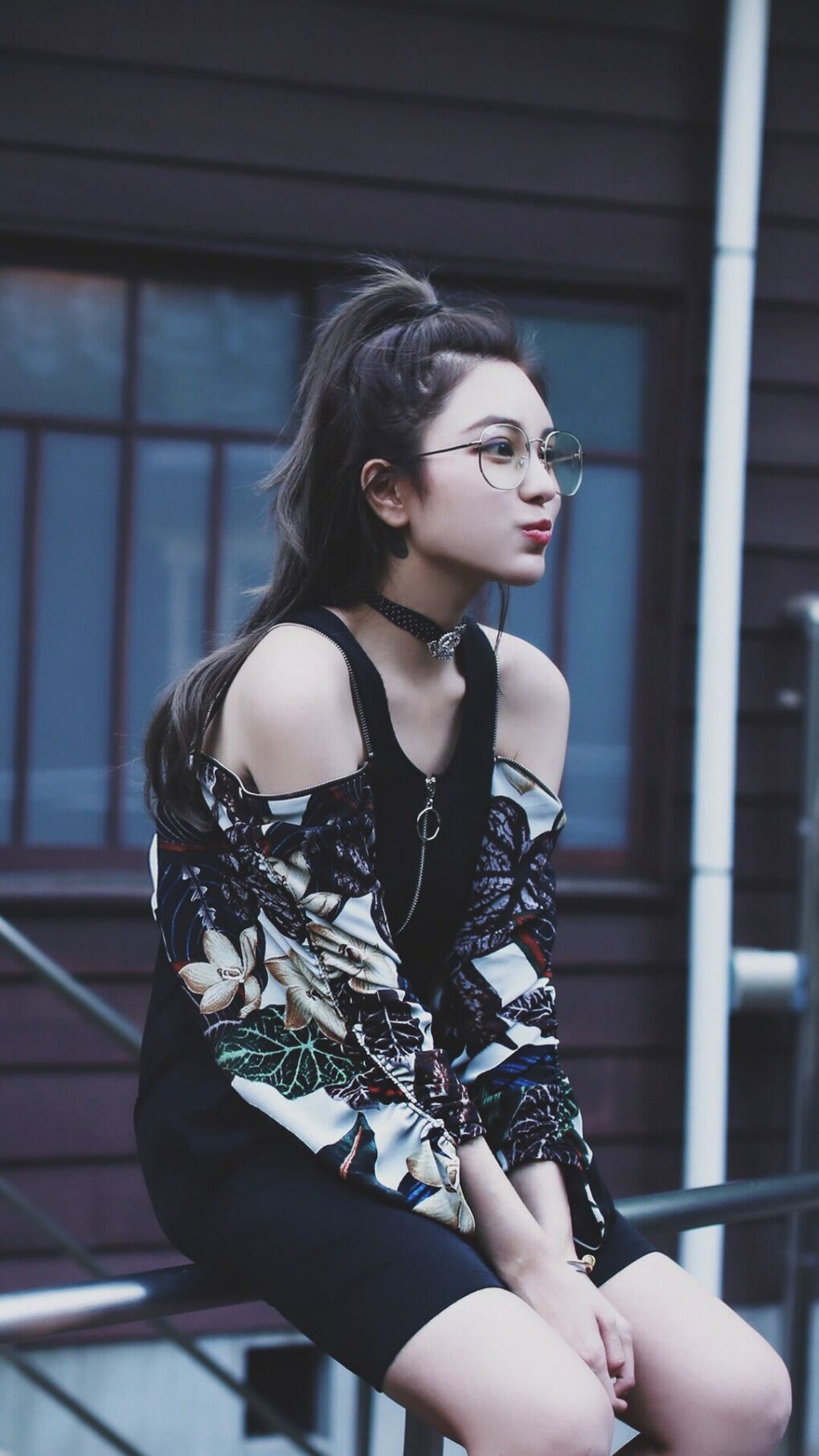 当库里登陆英超，狼群横扫黄蜂夜，三分雨浇灌冠军梦